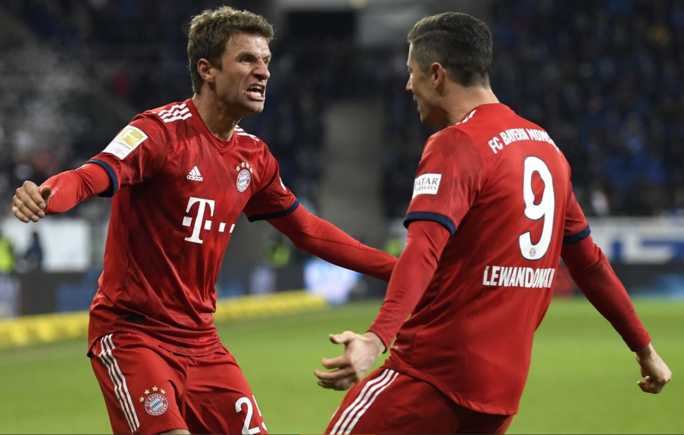 Piłka 1xBet w Polsce nożna